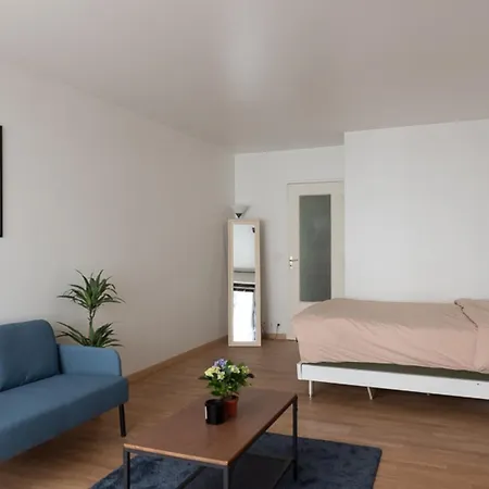 Appartamento Cocoon Of With Balcony In The 11th *